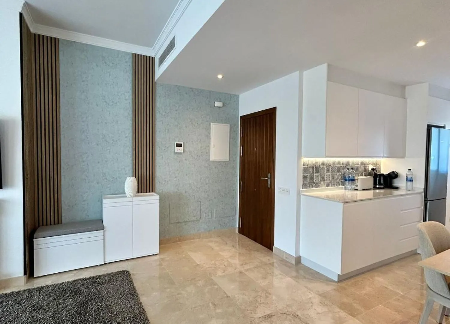 Luxury Sea View Penthouse Διαμέρισμα Εστεπόνα