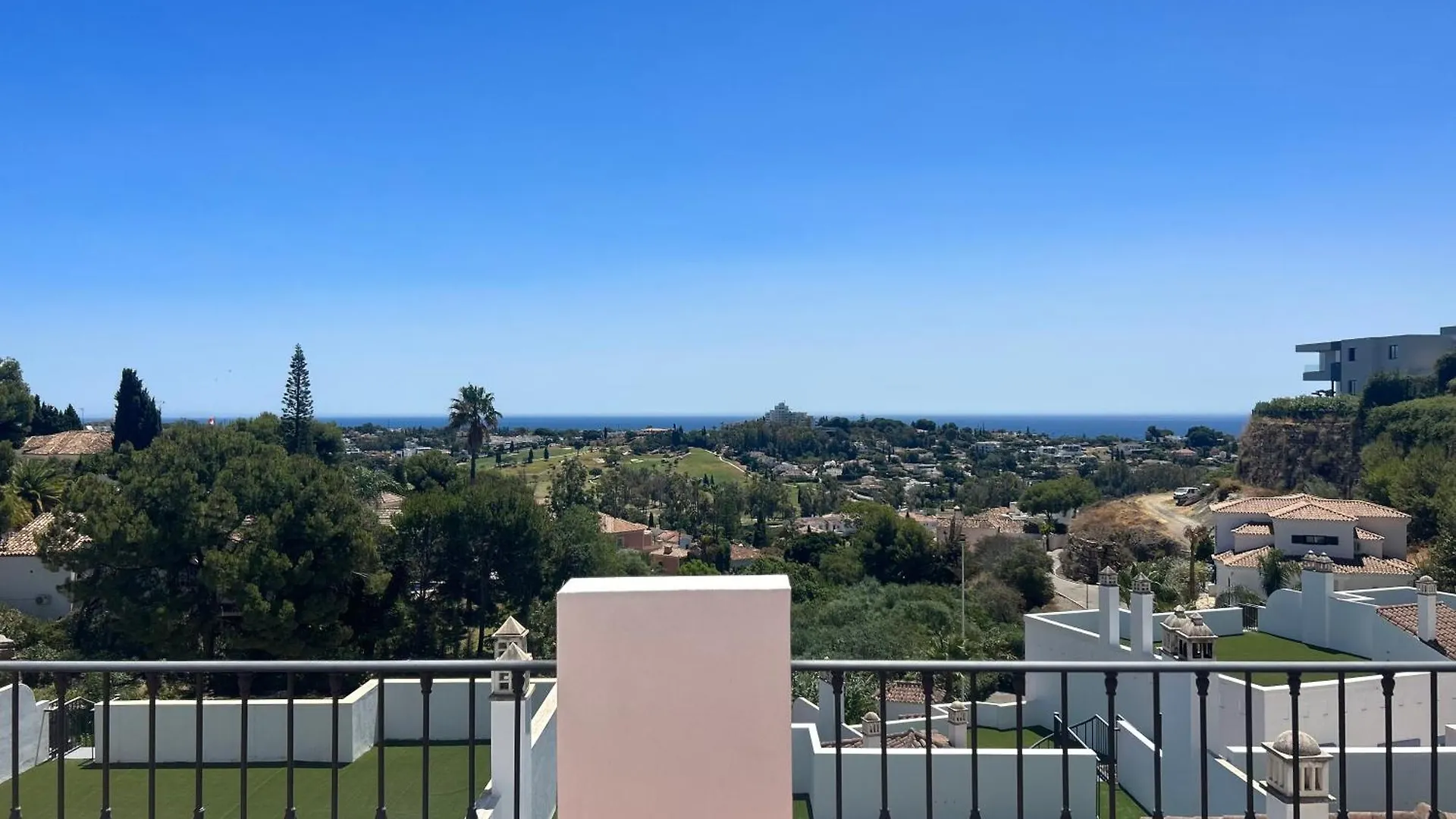 Luxury Sea View Penthouse Διαμέρισμα Εστεπόνα